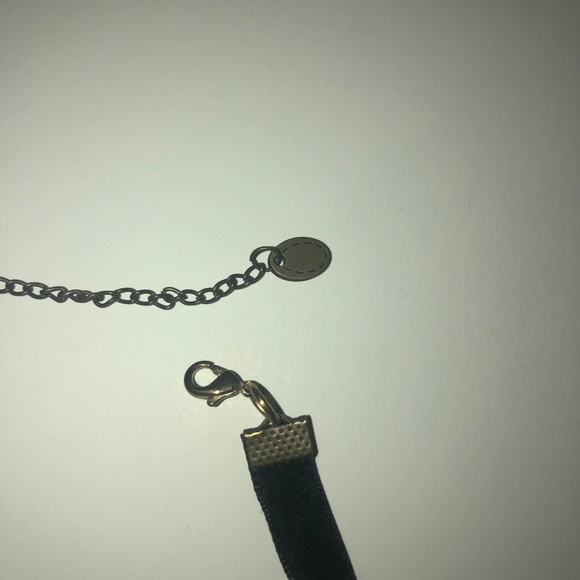 Black velvet choker - Picture 2 of 2